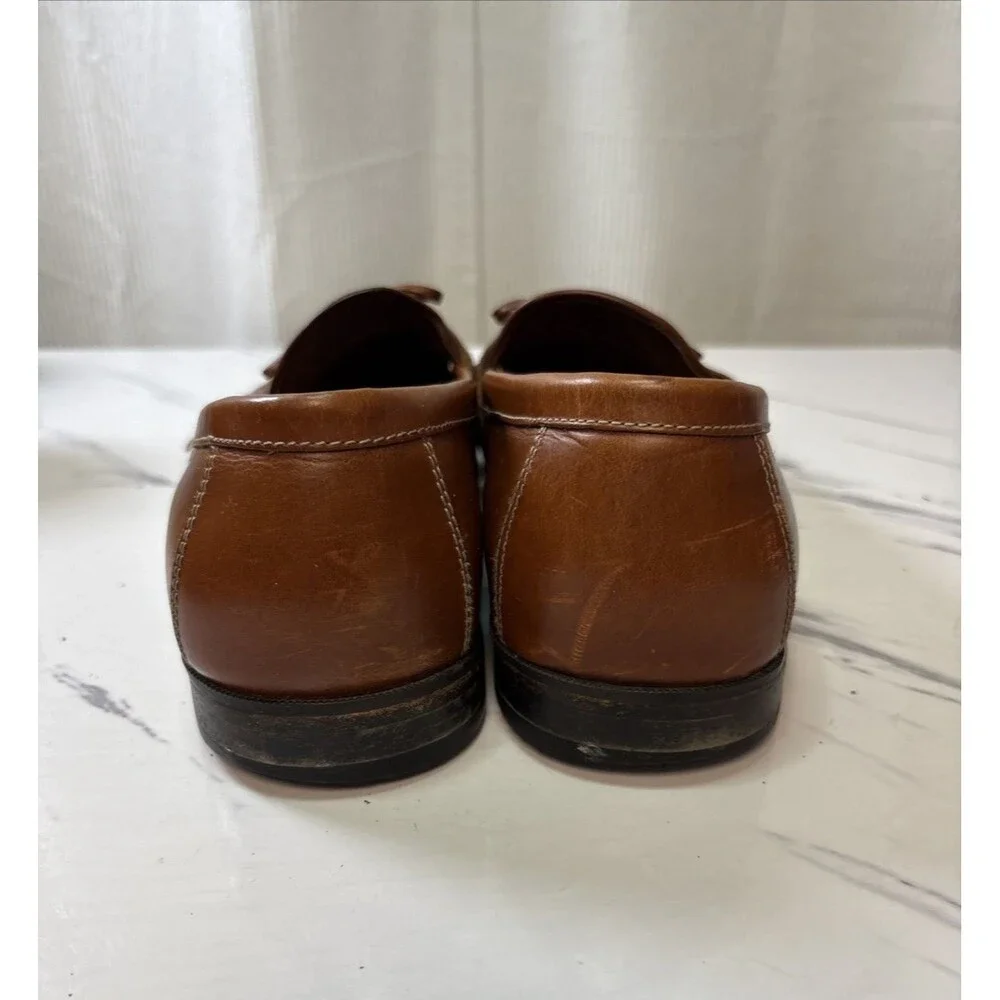 Johnston and Murphy 20-1860 Mens 10M Brown Leather tassels